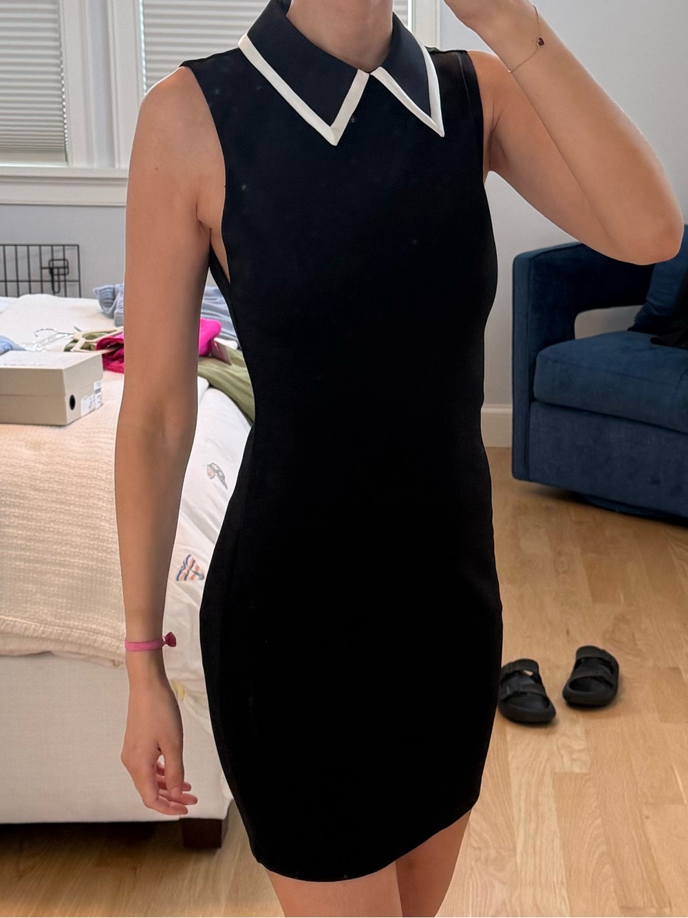 Alice + Olivia Wynell Tipped Collar Minidress - Picture 4 of 11